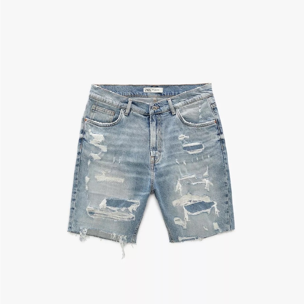 NWOT Zara Blue Jean Shorts Distressed Vintage Style